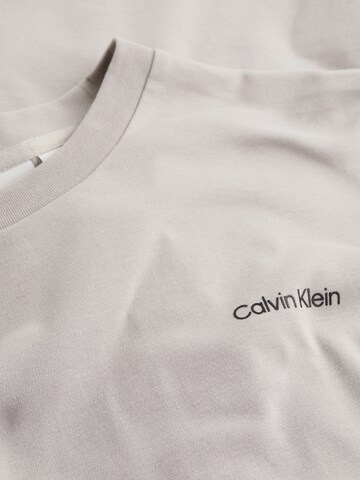 Calvin Klein Тениска в сиво
