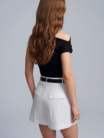 Wide leg Pantaloni di Dilvin in bianco