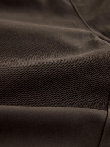 Next Tapered Lærredsbukser i brun