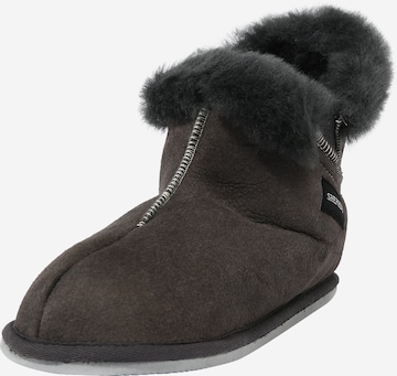 SHEPHERD Slipper in Grey: front