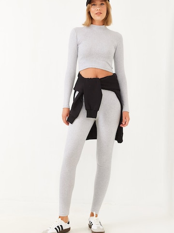 Bianco Lucci Byxdräkt i grå