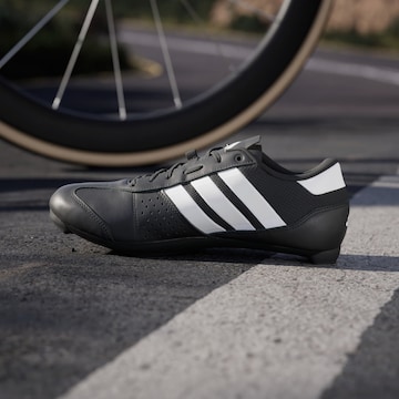 Scarpa sportiva 'Heritage Road' di ADIDAS PERFORMANCE in nero