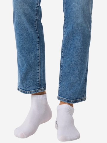 SWEDEMOUNT - Calcetines invisibles en blanco