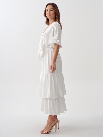 Tussah Kleid 'LUCINDA' in Weiß