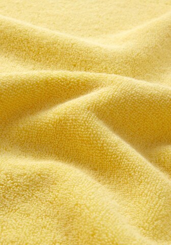 BOSS Towel 'PLAIN' in Yellow