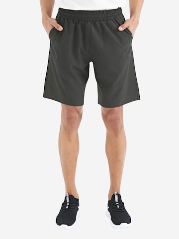 Pantalon de sport 'Aktive Unterteile' Tommy Life en gris : devant