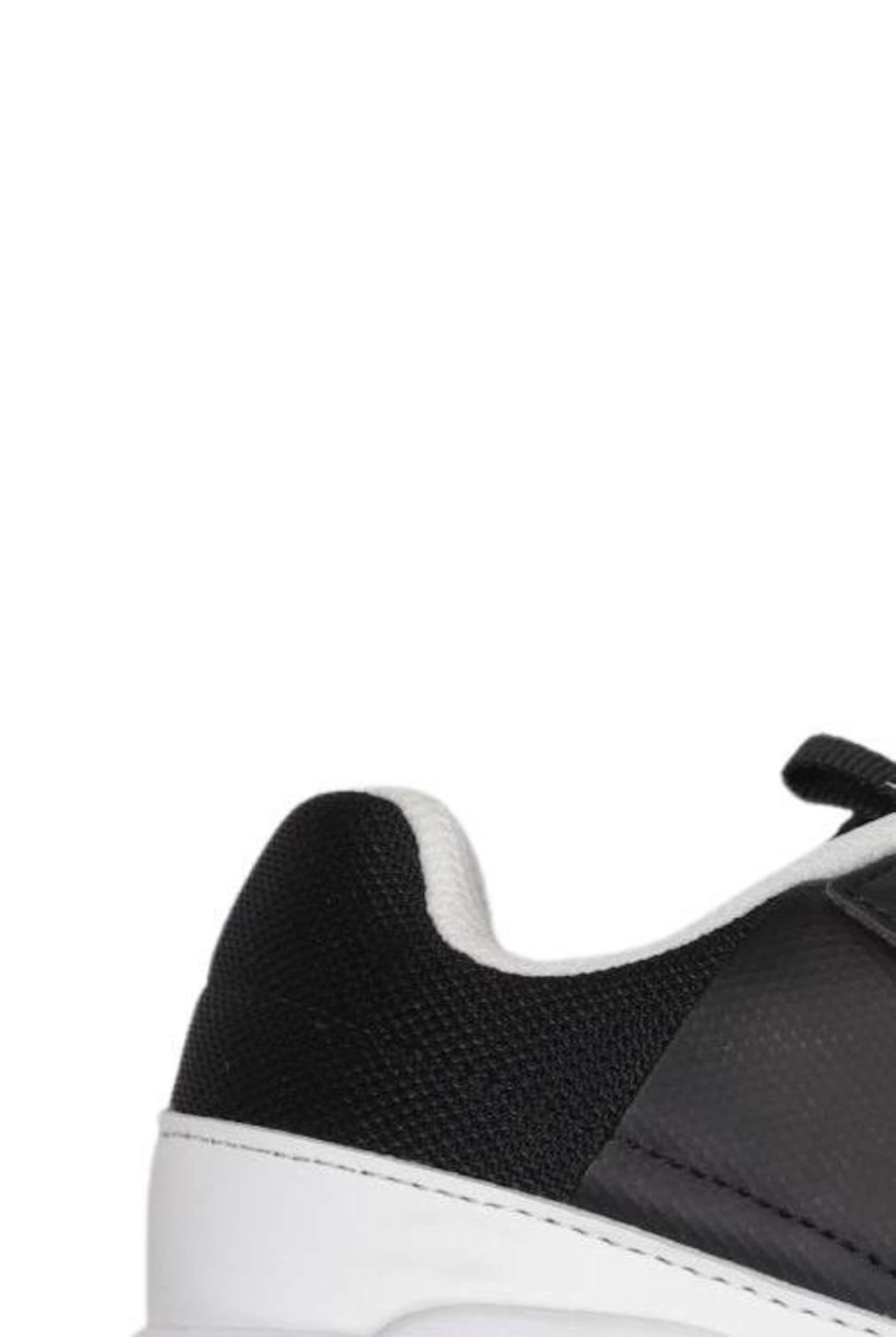 Hummel Sneaker 37 in Mischfarben