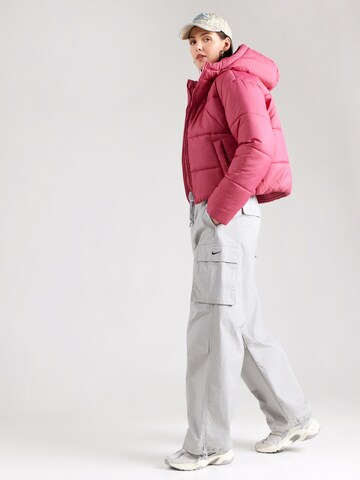 Giacca invernale 'CLSC' di Nike Sportswear in rosa