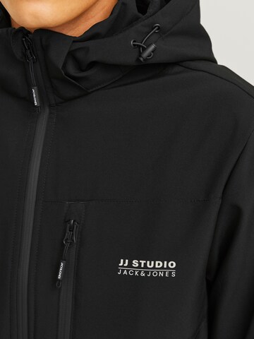 JACK & JONES Funktionsjacke in Schwarz