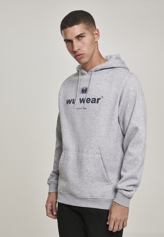 Mister Tee Sweatshirt in Grey: front