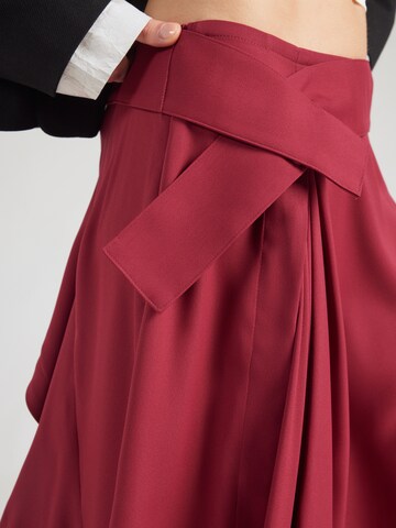 Gonna di IRO in rosso