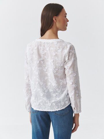 Camicia da donna 'RELIA' di TATUUM in bianco