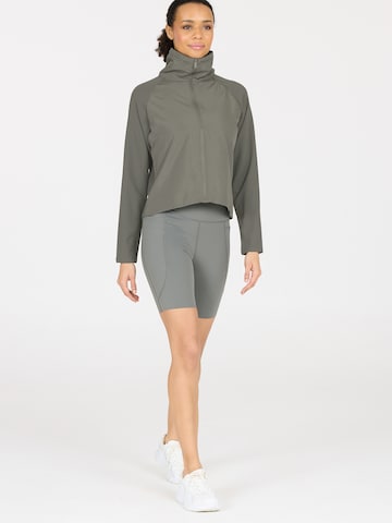 Athlecia - Chaqueta de montaña 'Aiana' en gris