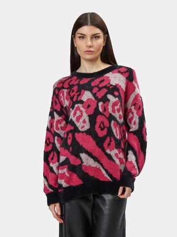 Pullover di Influencer in rosa: frontale