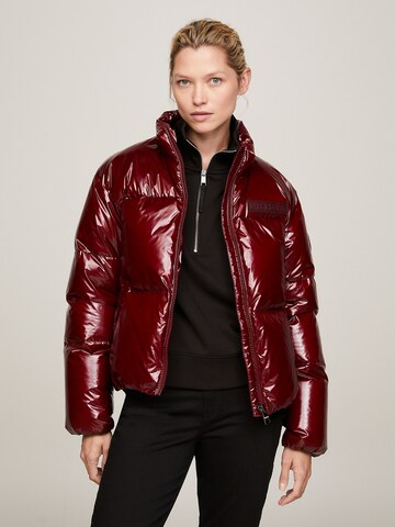 TOMMY HILFIGER Jacke 'New York' in Rot: predná strana