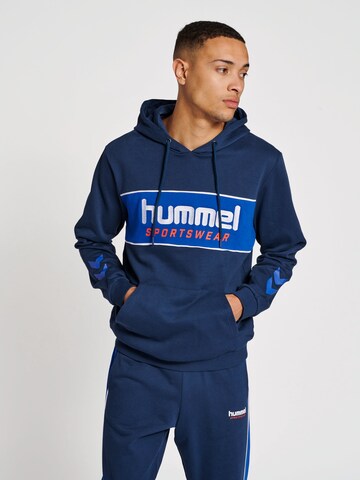 Hummel Sweatshirt 'Julian' in Blauw