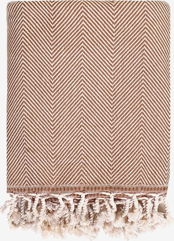 Barine Blankets 'Herringbone' in Brown: front
