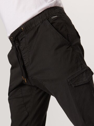 Effilé Pantalon cargo 'Levy' INDICODE JEANS en noir