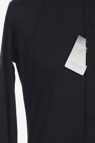 tigha Button Up Shirt in L in Black