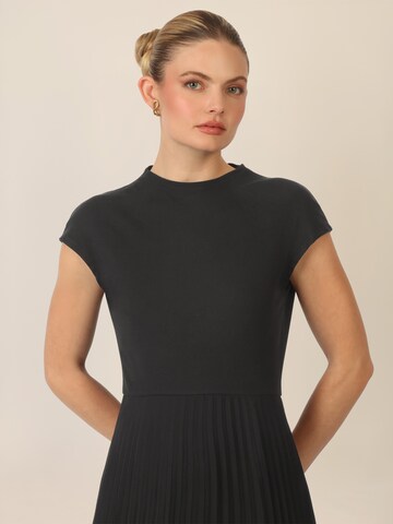 APART Dress in Black