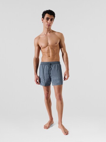 Pantaloncini da bagno di Karl Lagerfeld in blu
