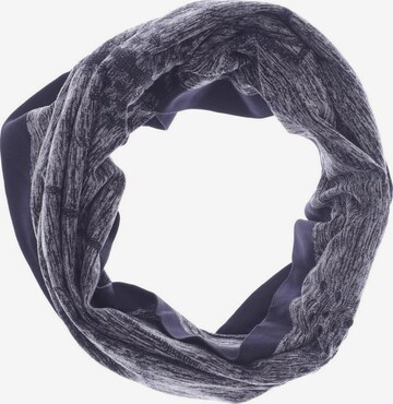 Craft Scarf & Wrap in One size in Blue: front