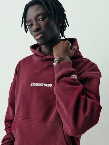 Felpa 'STWD' di Pull&Bear in rosso