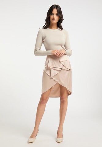 faina Skirt in Beige