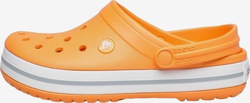 Clogs di Crocs in arancione: frontale
