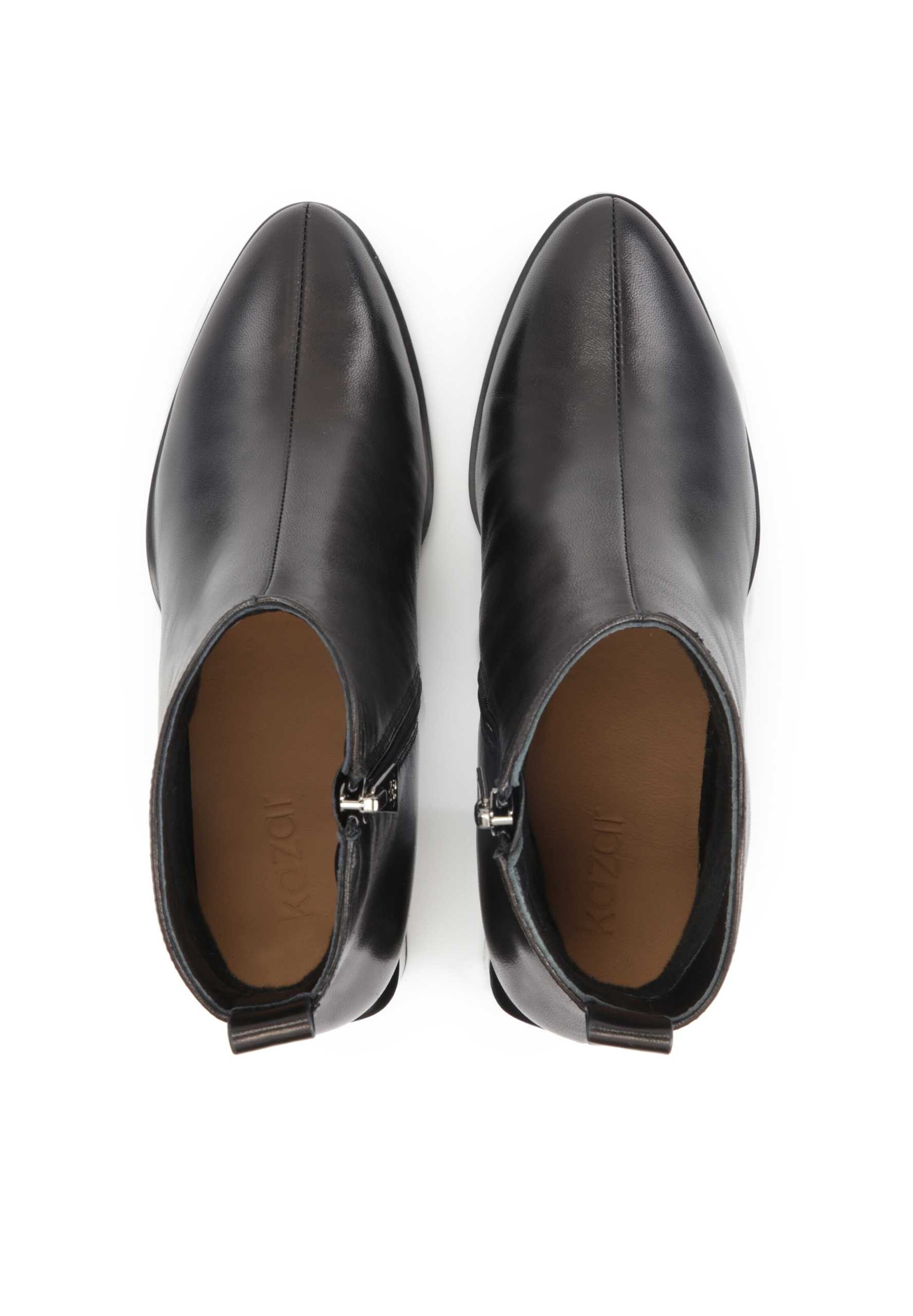 Ankle boots di Kazar in nero