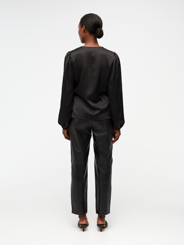OBJECT - Blusa 'Adalina' en negro