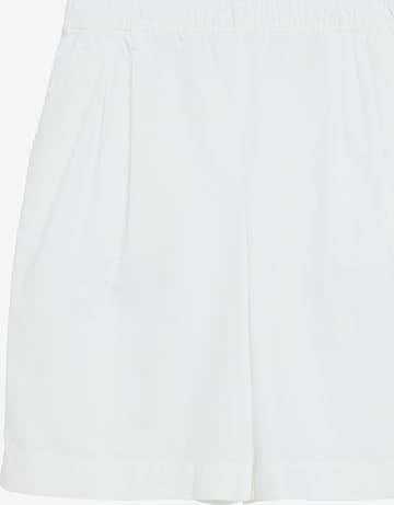 s.Oliver Regular Shorts in Weiß: Vorderseite