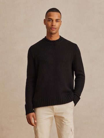 DAN FOX APPAREL Sweater 'Neo' in Black: front