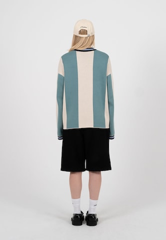 Pullover 'Overdrive' di Prohibited in verde