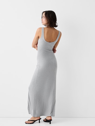 Bershka Kleid in Grau