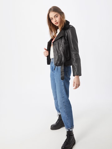 Superdry Jacke in Schwarz