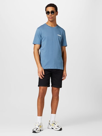 Maglietta 'SIGN OFF TEE' di WRANGLER in blu