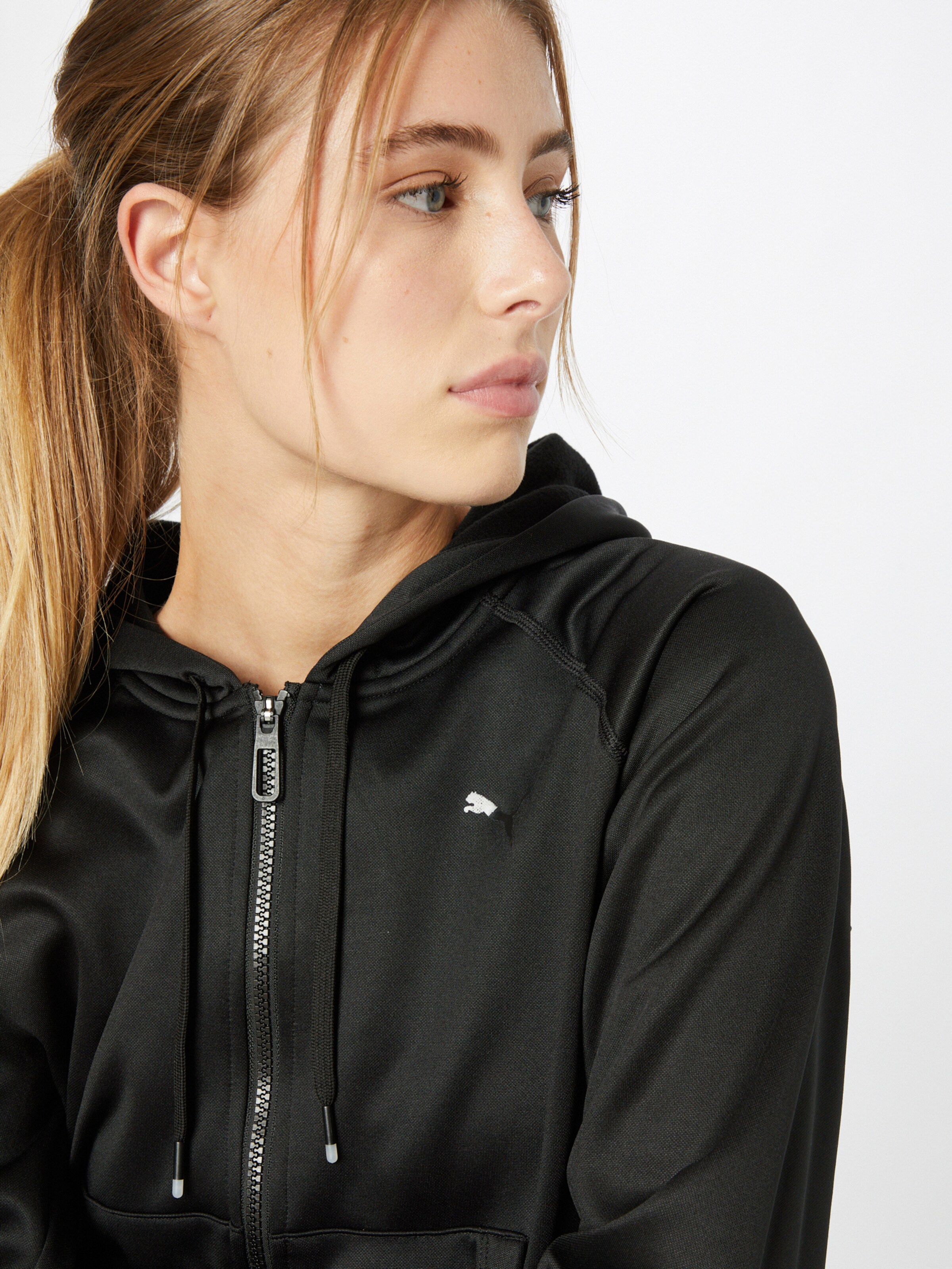 sweatshirt for women in myntra