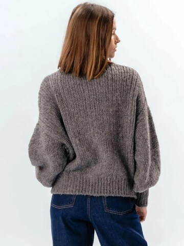TEESHOPPEN Neulepaita ' Emma Cable ' värissä harmaa