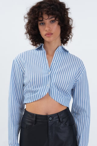 Aligne Blouse 'Flick' in Blauw: voorkant