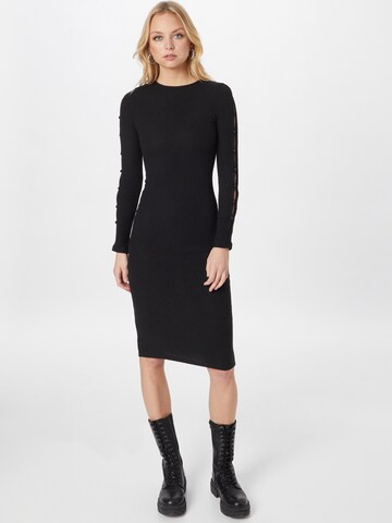 Trendyol - Vestido en negro: frente