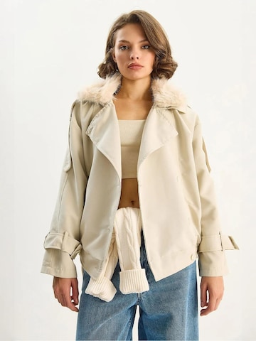 Bianco Lucci Tussenmantel in Beige