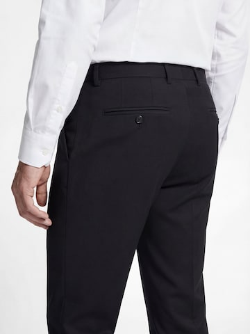 Regular Pantalon à pince 'MESSINA' BENVENUTO en noir