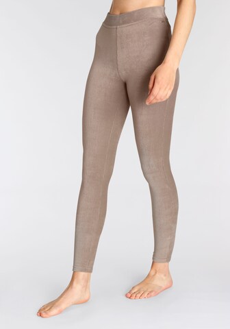 LASCANA Skinny Leggingsit värissä beige