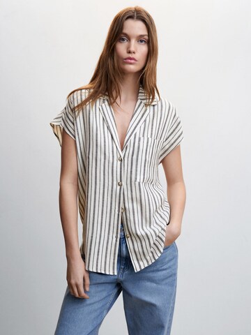 MANGO Blouse 'LIONE' in Zwart: voorkant