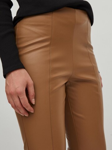 VILA Skinny Pants 'Dagmar' in Brown