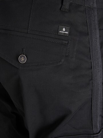 Effilé Pantalon cargo 'Paul' JACK & JONES en noir