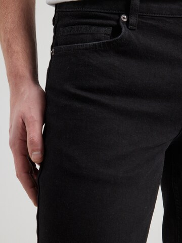 TOPMAN Regular Дънки 'Flow' в черно