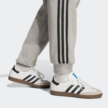 ADIDAS ORIGINALS Loosefit Broek in Grijs