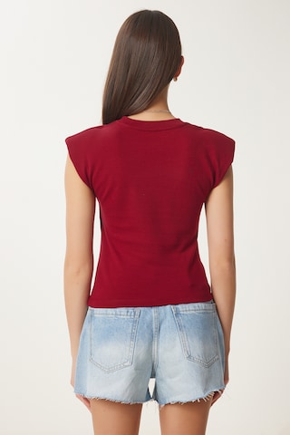 Happiness İstanbul Tričko - Červená